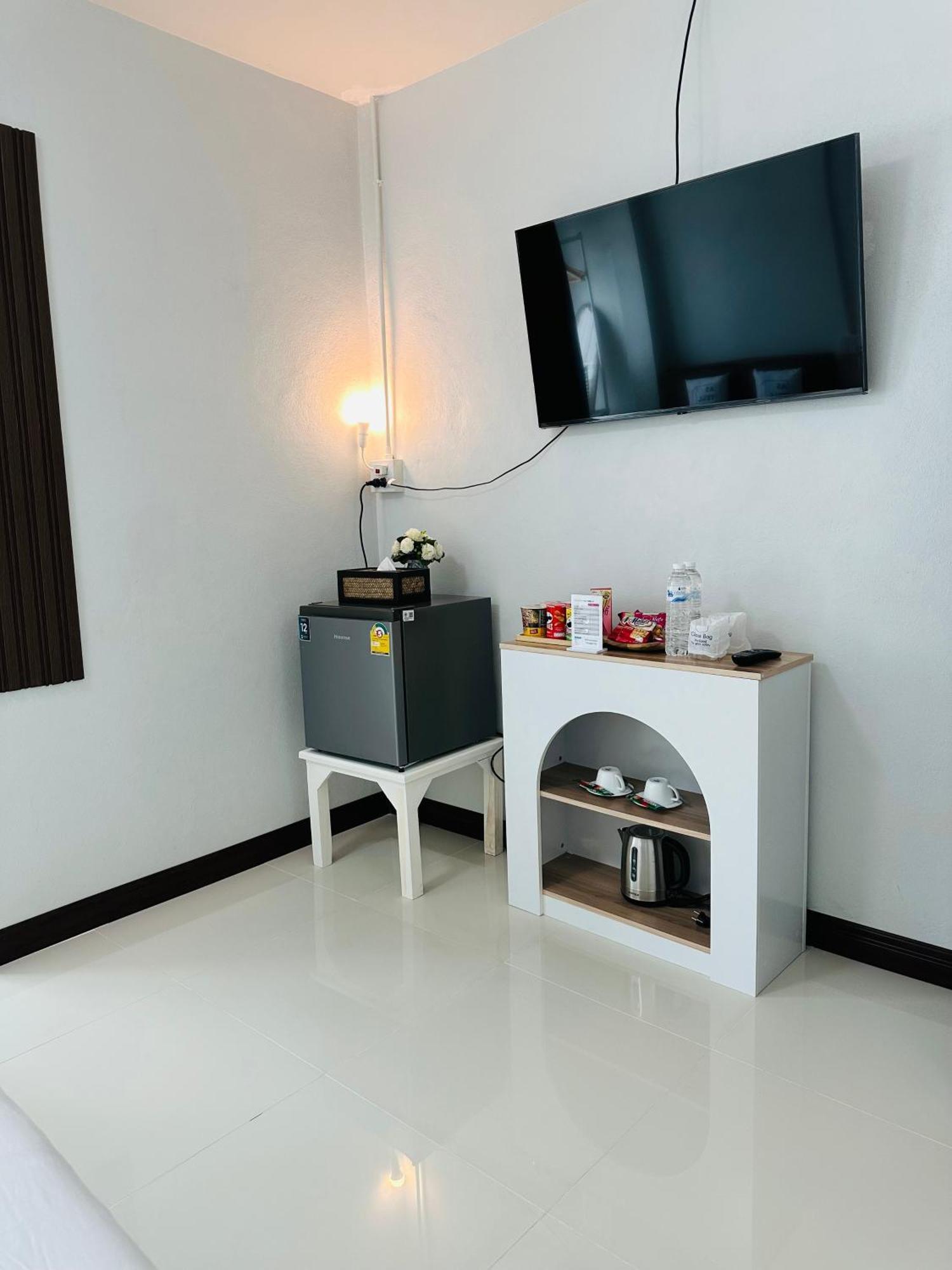 Service Apartment Lampang Room202 ใจกลางเมืองใกล้กาดกองต้า Ngoại thất bức ảnh